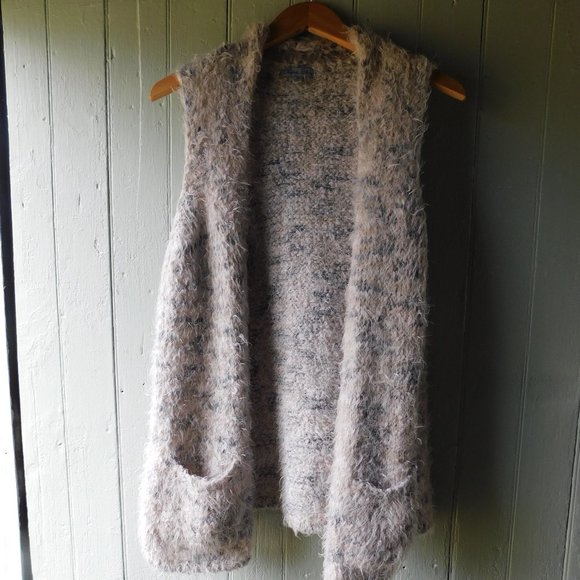 🦔 Fuzzy Furry Cozy Cardigan🐾 - Picture 1 of 16